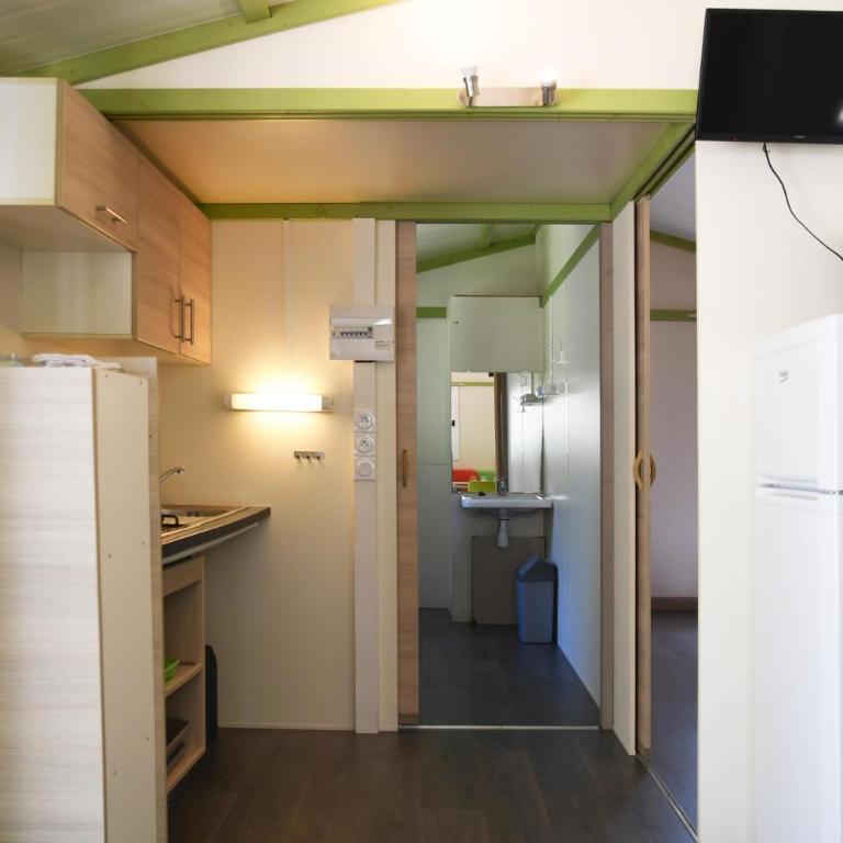 Camping Bella Vista - Chalet Stello - Accessible aux Personnes à Mobilité Réduite (5 Adultes) - 8