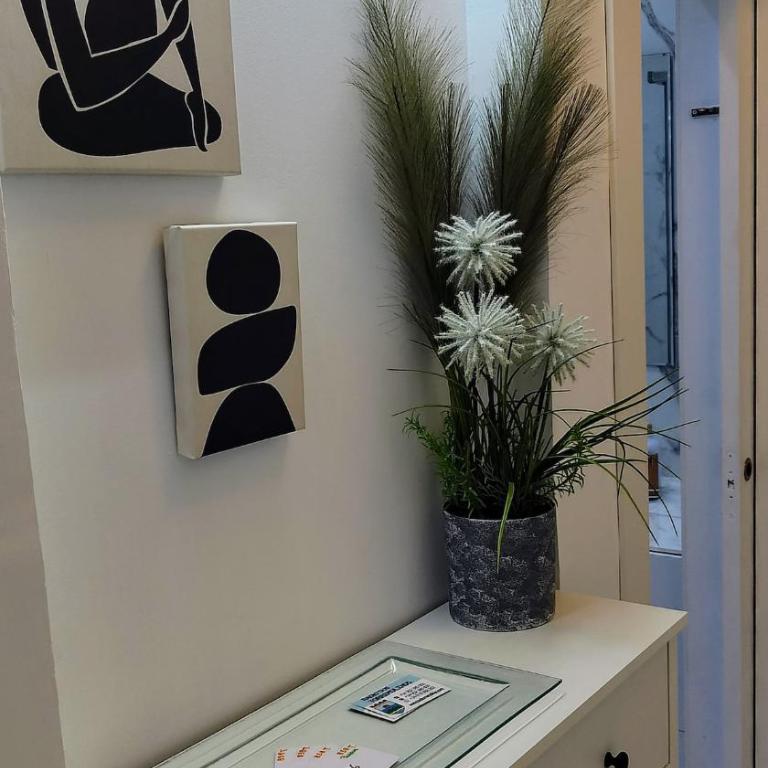 Studio in La Colina with pool and gardens - Estudio Familiar - 18