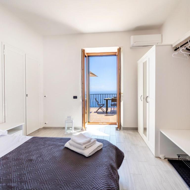 Casa Trofimena by Wonder Tour, 250 stairs from the road - Casa Vacanze - 23