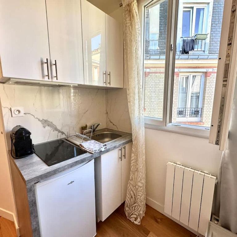New 458 Suite Chaplin - Cosy Apartment Paris Center - Studio - 2