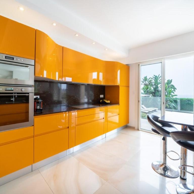 Stunning villa with sea view in Vallauris - Villa - 32