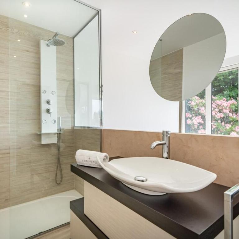 Stunning villa with sea view in Vallauris - Villa - 38