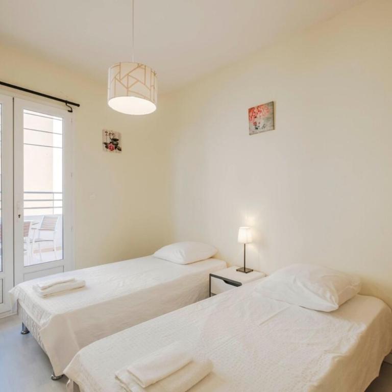 Wonderful 2 bedrooms in the heart of Cannes ! - Appartement - 13