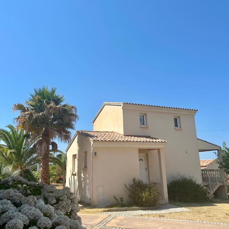 Manureva Calvi - Villa Confort - 11
