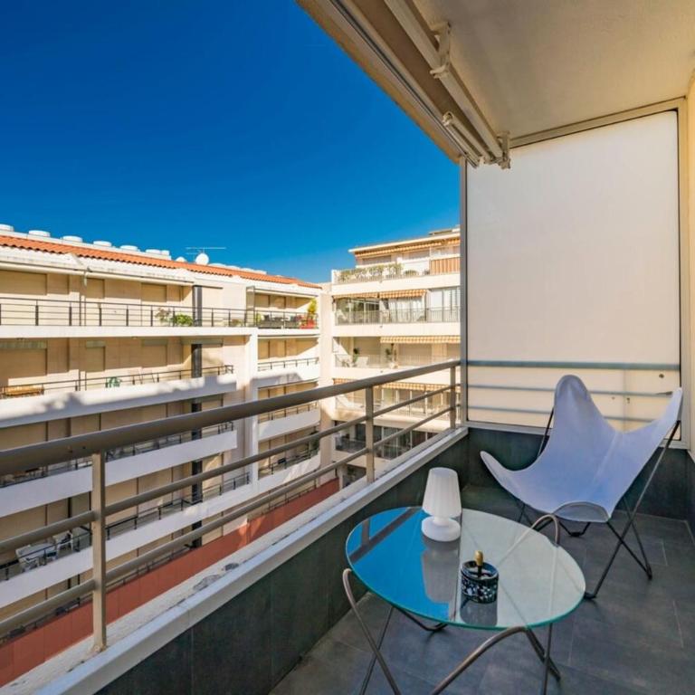 Sublime contemporary apartment in the heart of Cannes - Appartement - 8