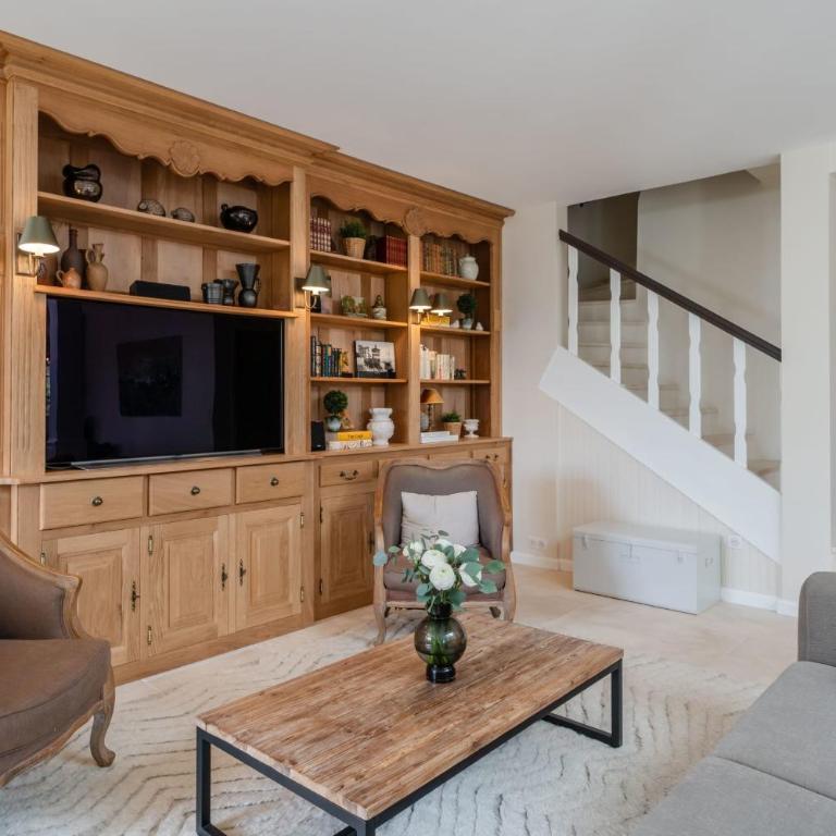 Authentic villa with swimming pool in La Colle-sur-Loup - Villa avec Piscine Privée - 9