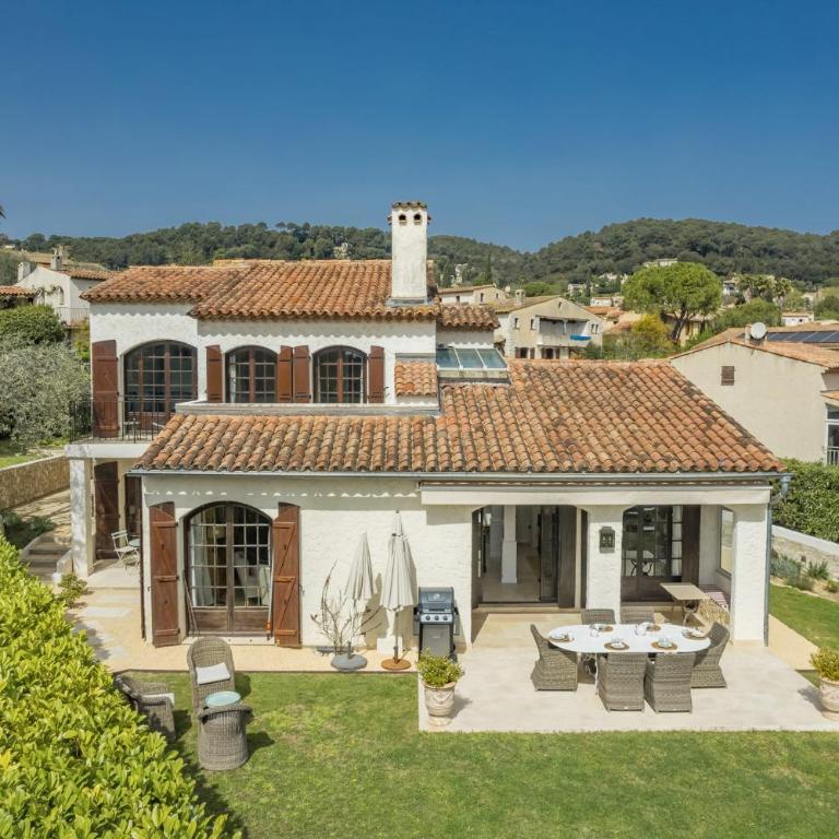 Authentic villa with swimming pool in La Colle-sur-Loup - Villa avec Piscine Privée - 43