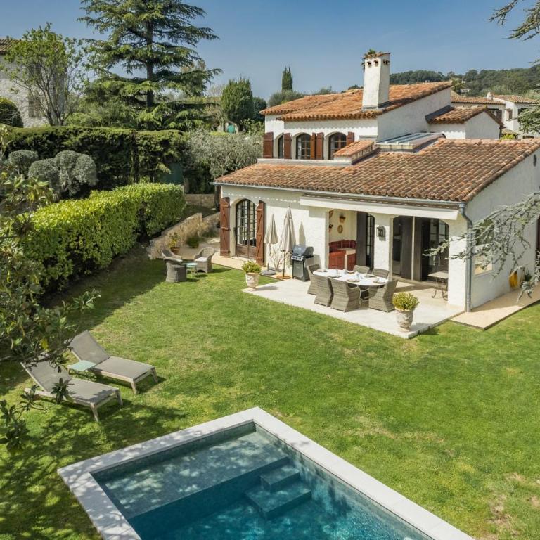 Authentic villa with swimming pool in La Colle-sur-Loup - Villa avec Piscine Privée - 46