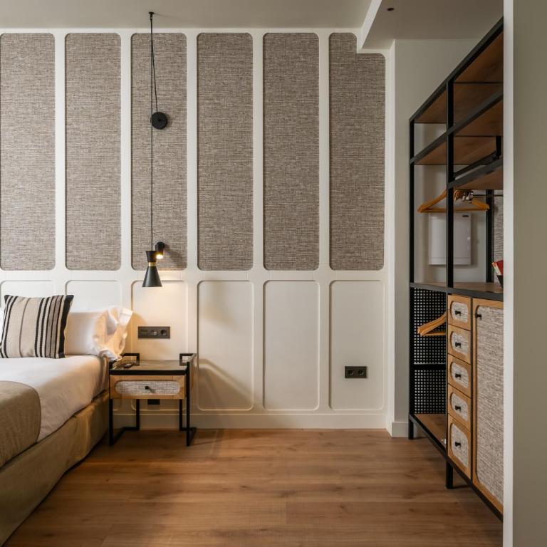 Hotel Barcelona Catedral 4 Sup - Queen Room - Disability Access - 11