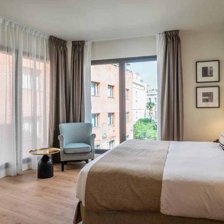 Hotel Barcelona Catedral 4 Sup - Superior Queen Room - 13