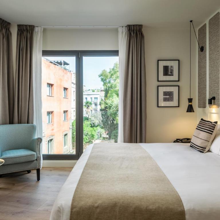 Hotel Barcelona Catedral 4 Sup - Superior Queen Room - 12