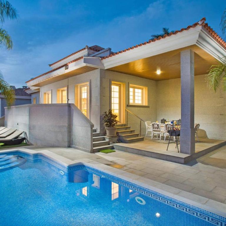 Villa Leonardo Dos by Villa Plus - Villa - 9
