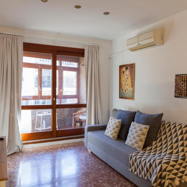 FLORIT FLATS - Apartment Torres de Quart I - One-Bedroom Apartment - 19