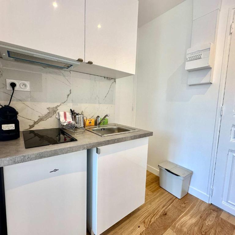 New 464 Suite Montand - Cosy Apartment Paris Center - Studio - 12