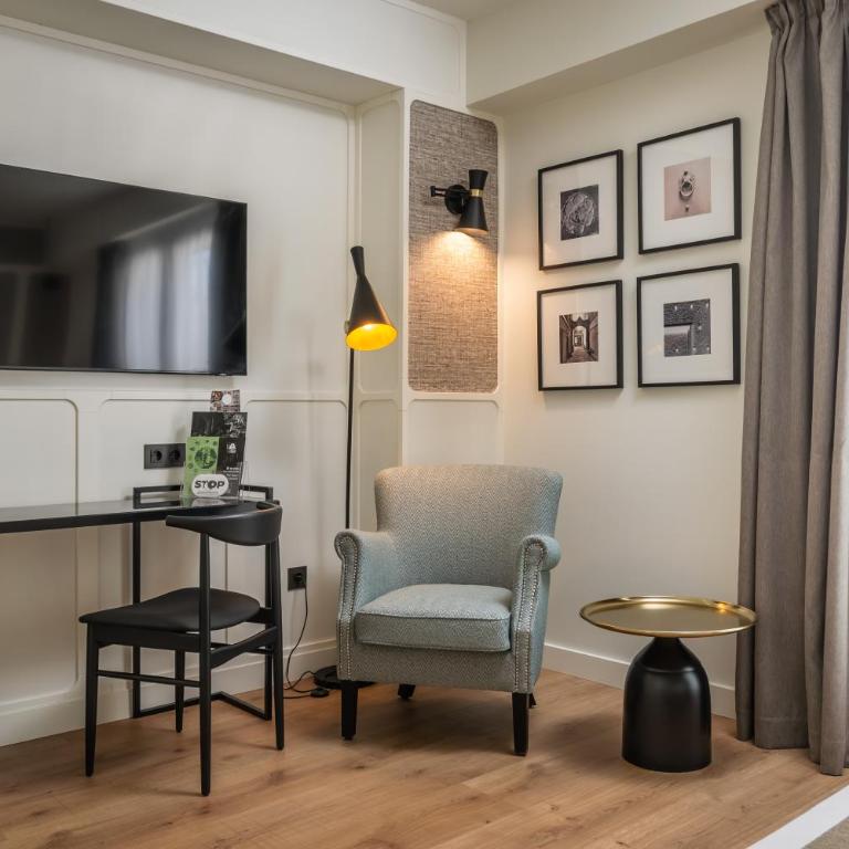 Hotel Barcelona Catedral 4 Sup - Double Room - 17