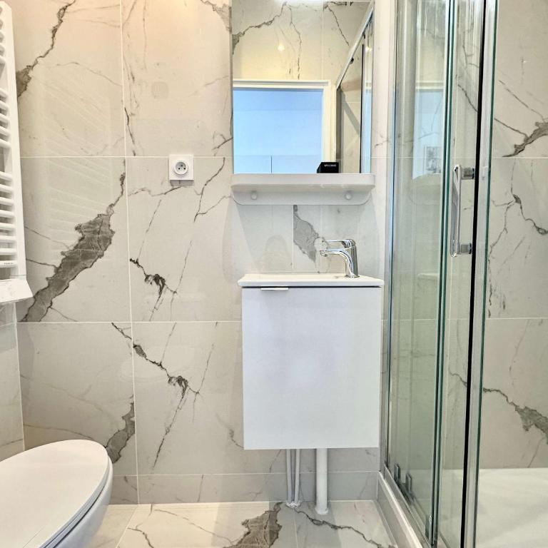 New 465 Suite Mick - Cosy Apartement Paris Center - Studio - 11