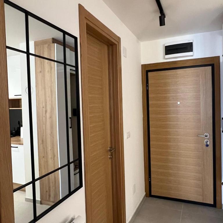 Heaven Luxury Stay - Prime Location with Free Parking - Apartman sa 1 Spavaćom Sobom - 11