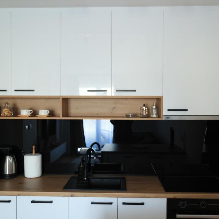 Heaven Luxury Stay - Prime Location with Free Parking - Apartman sa 1 Spavaćom Sobom - 19