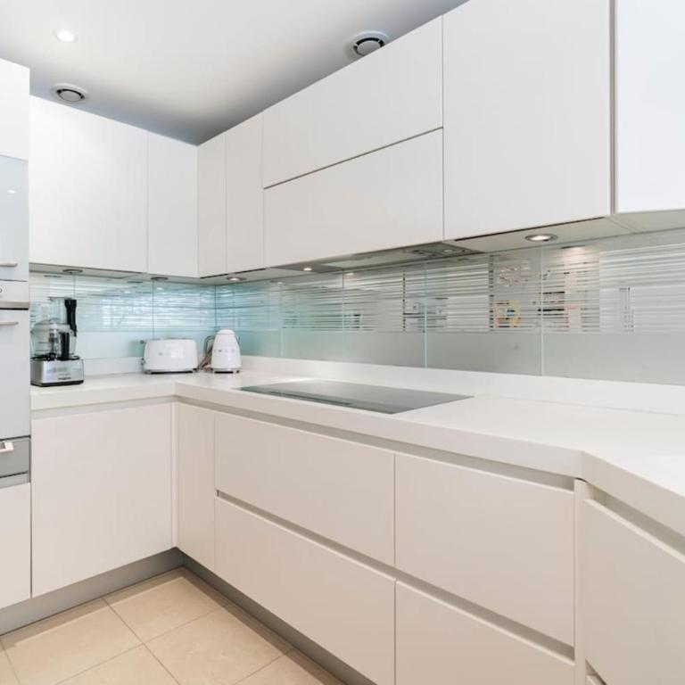 Brand new 3 bedrooms heart of Cannes - Appartement - 21
