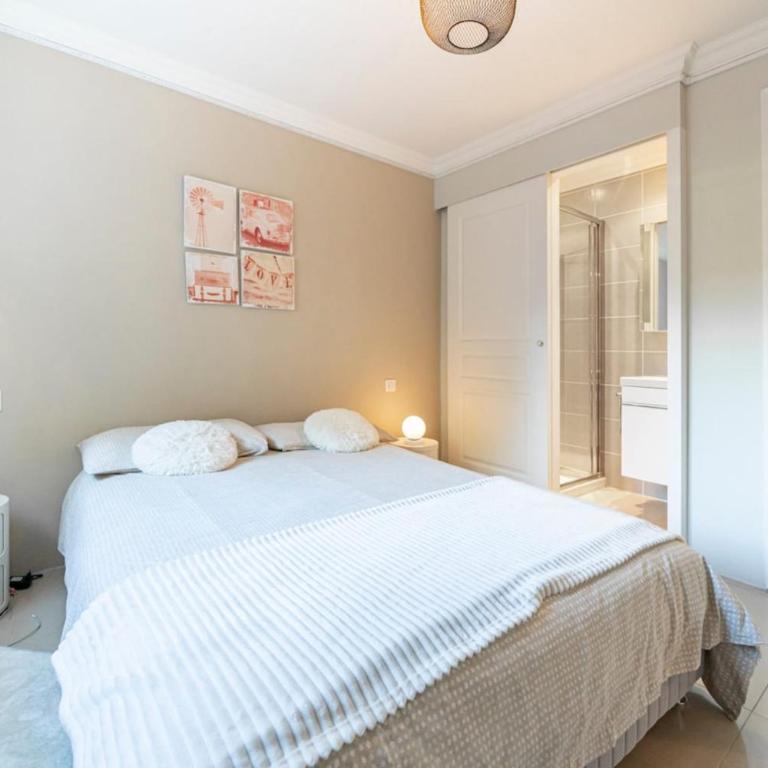 Brand new 3 bedrooms heart of Cannes - Appartement - 35