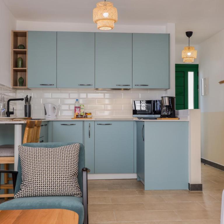 San Fermin, AC, 500Mbps, Parking, 9 mins to Beach - Apartamento de 1 dormitorio - 9