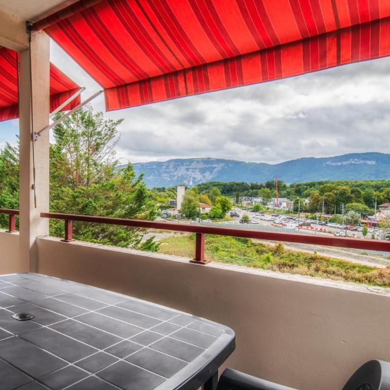T3 68m2 Garage Terrasse Gare aux portes de Genève - Appartement 2 Chambres - 9