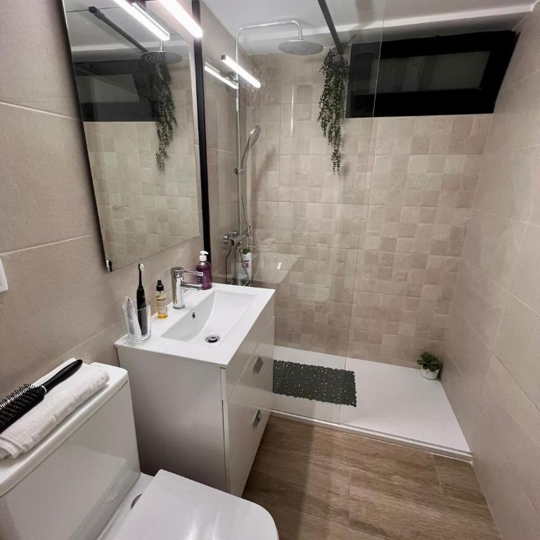 Apartamento con vistas al mar - Apartment with Sea View - 14