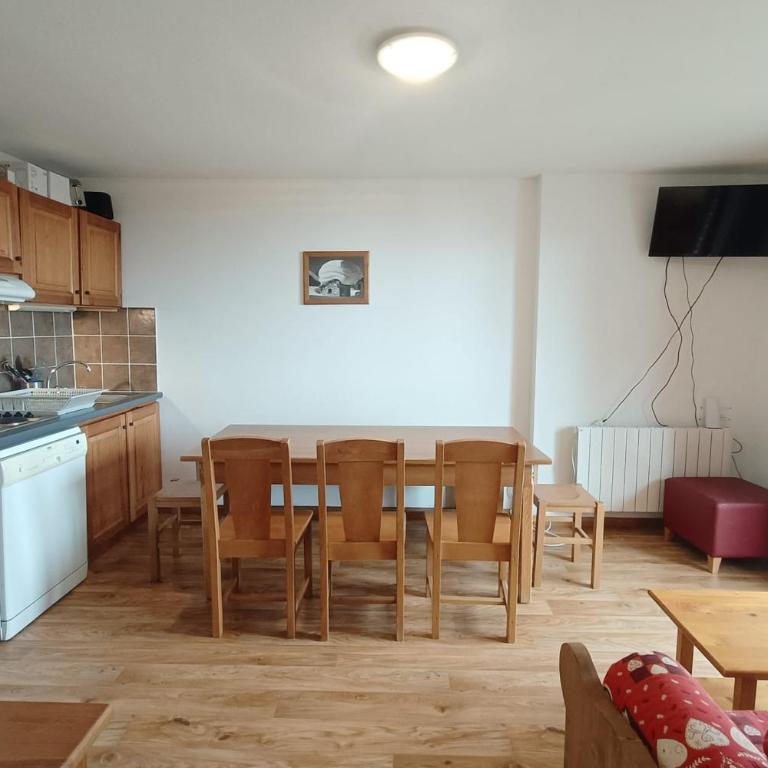 Appartement 6 à 8 pers à Albiez-Montrond - Appartement - 6