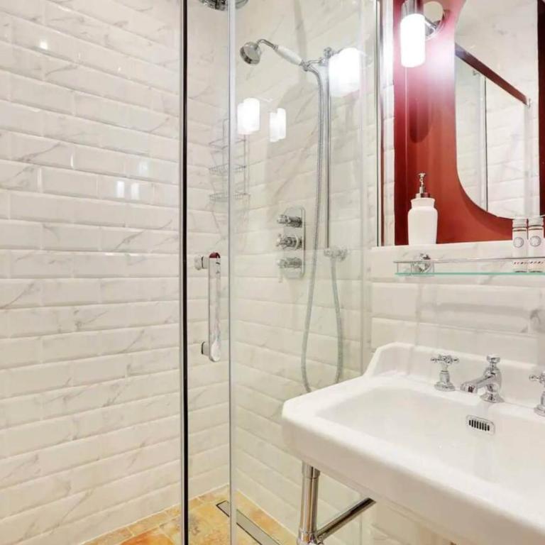 Amazing apartment center of Paris-Le marais - Apartment - 5