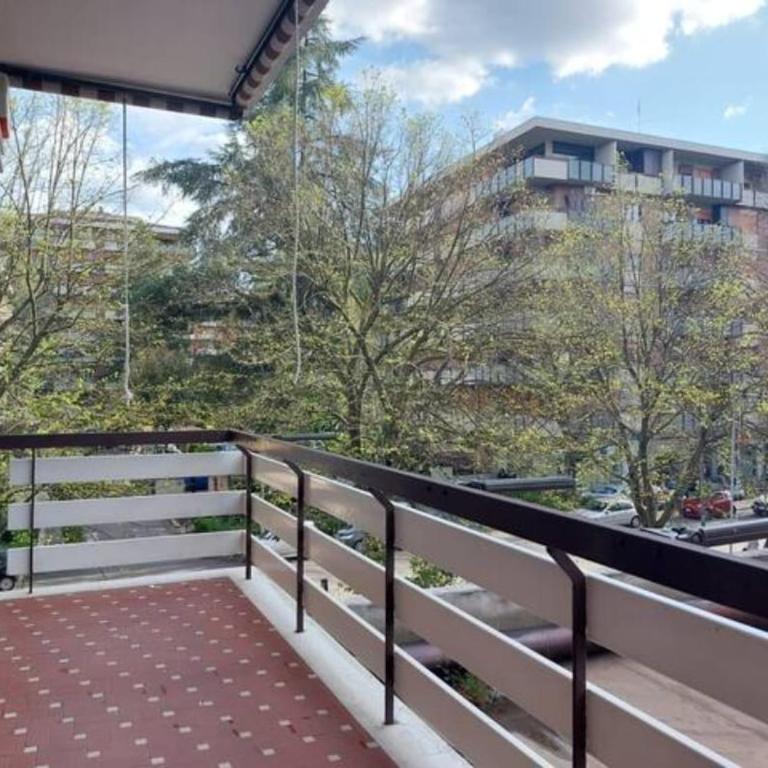 Appartamento Luminoso Roma EUR WiFi Veloce Metro Vicina - Apartment mit 1 Schlafzimmer - 21