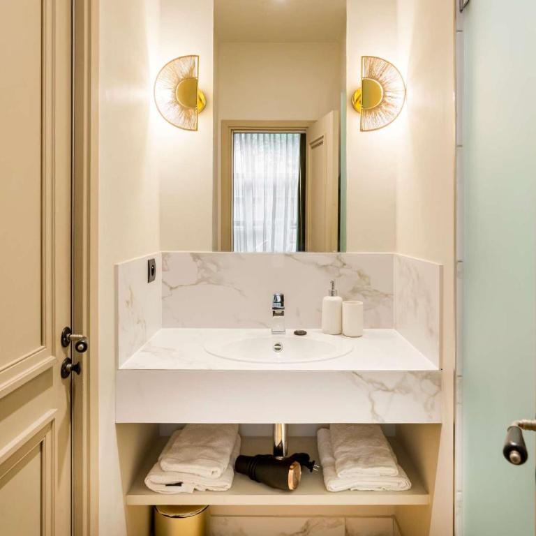 Place des Vosges Apartment with Air Conditioning - Appartement - 19