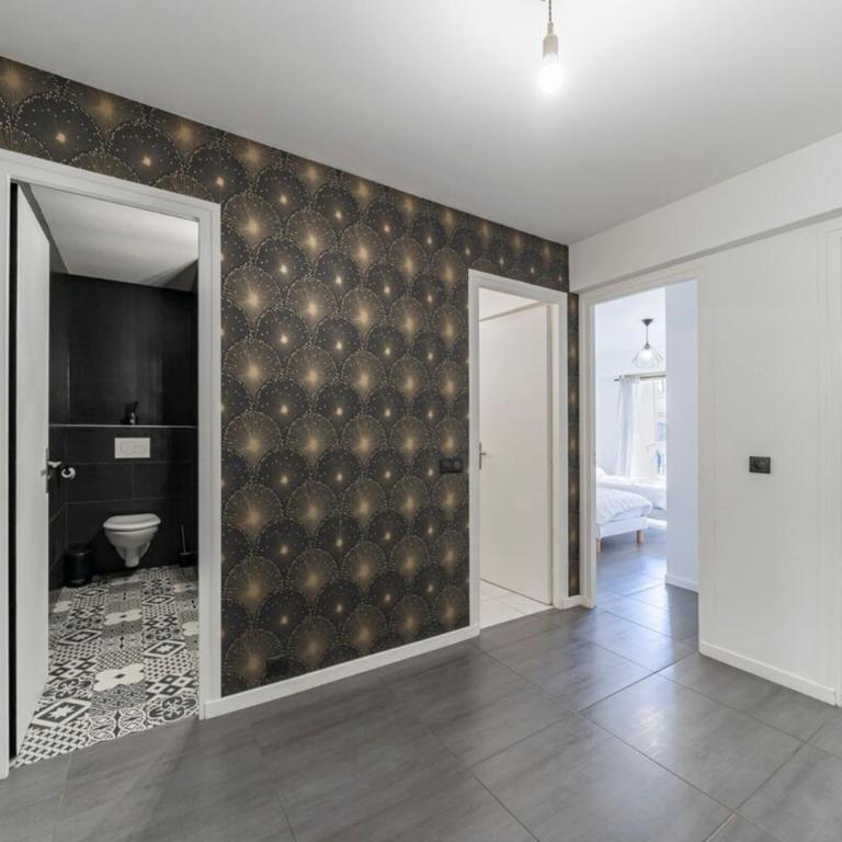 COZYSTAY - Brand new 3 bedrooms 2min walk to carlton hotel - Apartment - 14