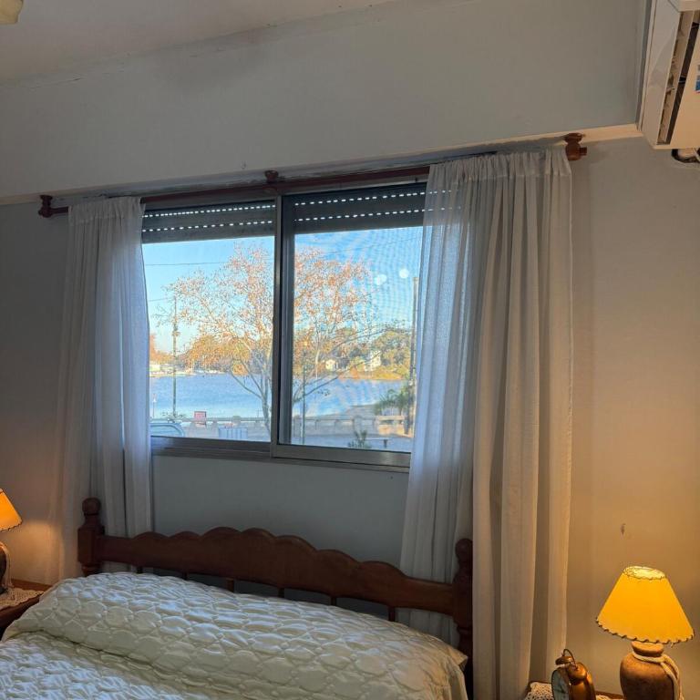 Dpto céntrico con vista al río - Apartamento de 2 dormitorios - 11