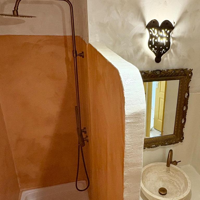 La cigale bleue - Garden level - One-Bedroom Apartment - 8