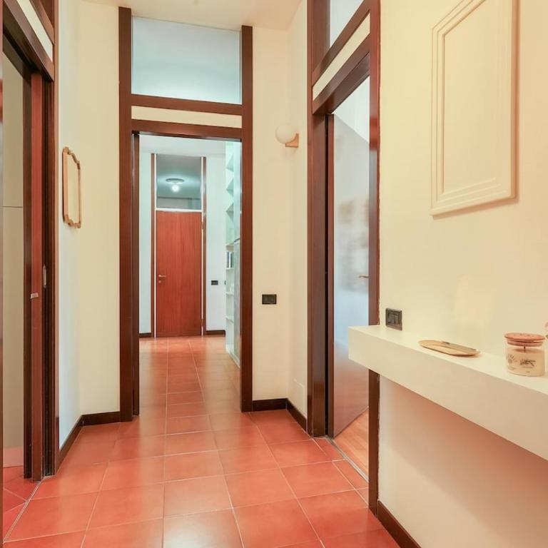 La Finestra sul Giardino - Appartamento con 2 Camere da Letto - 21