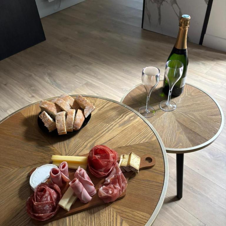 CK Suite & Spa - Jacuzzi Privatif - Reims - Apartamento de 1 dormitorio - 17