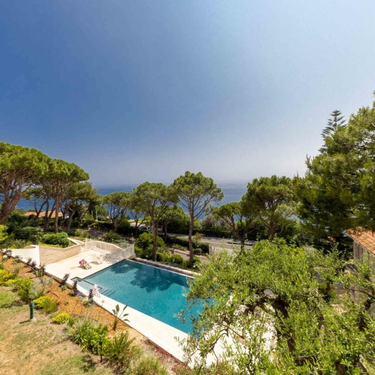 Superb apartment with exceptional sea view - Appartement - 14