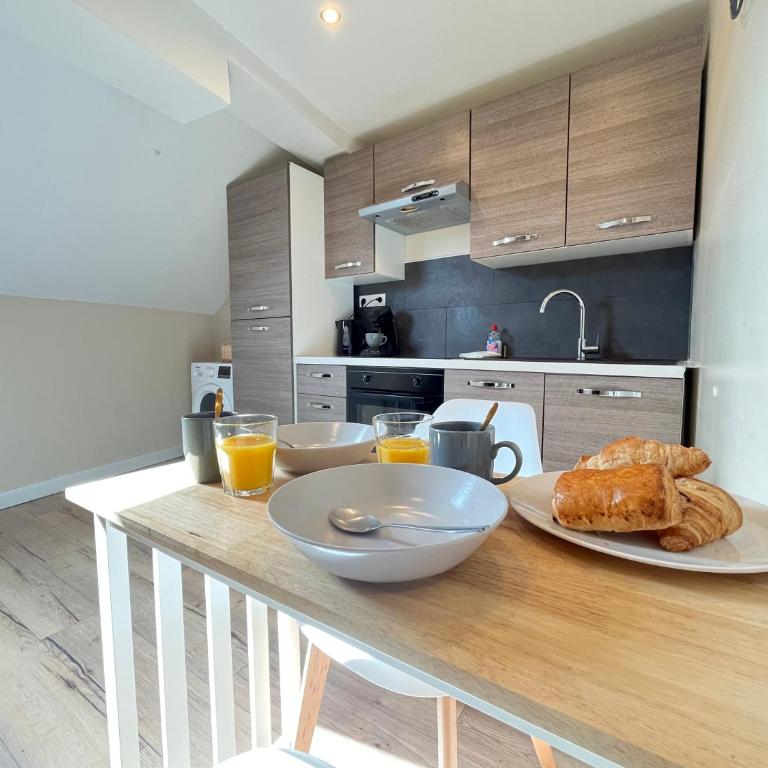Danton confortable chaleureux proche centre-ville - Appartement 1 Chambre - 9