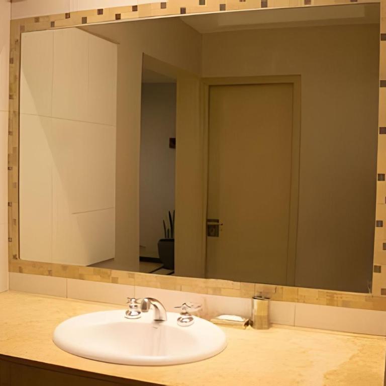 Piso completo Centrico-Terraza-Jacuzzi-AA - Apartamento con terraza - 16