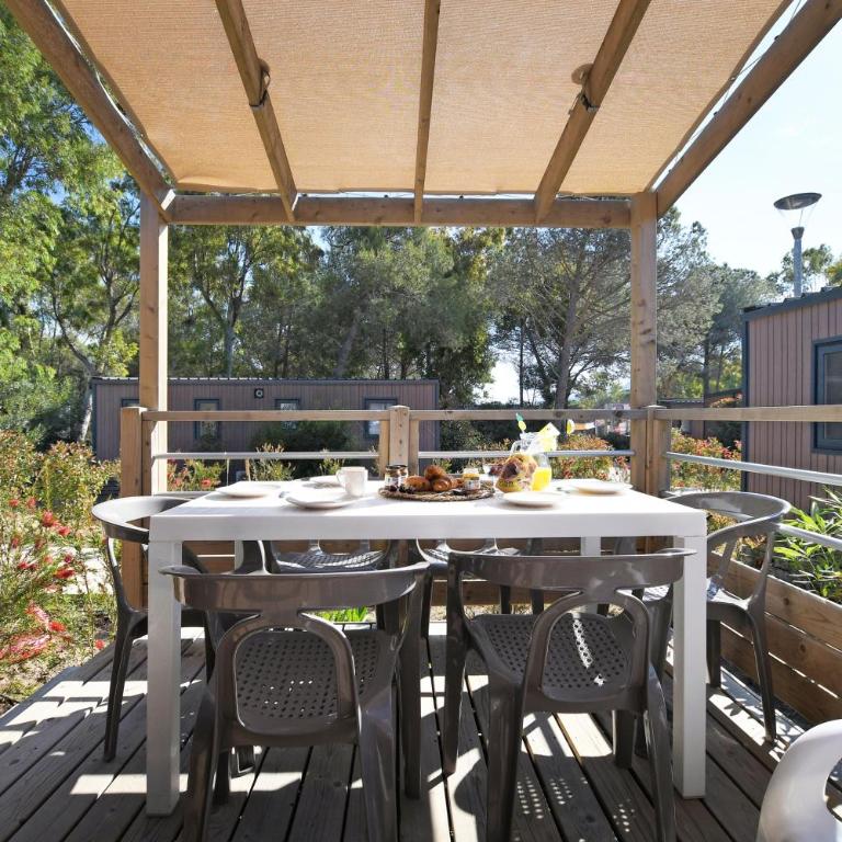 Camping Bella Vista - Mobile Home Rotondu pour 6 Personnes - 2