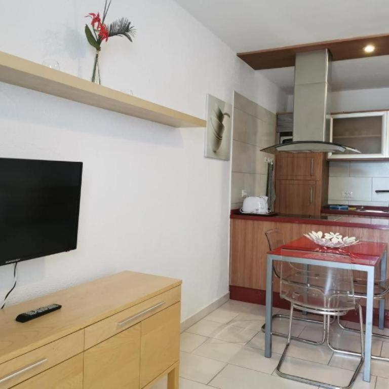 WiFi Costa Adeje - Apartamento Deluxe de 2 dormitorios - 1