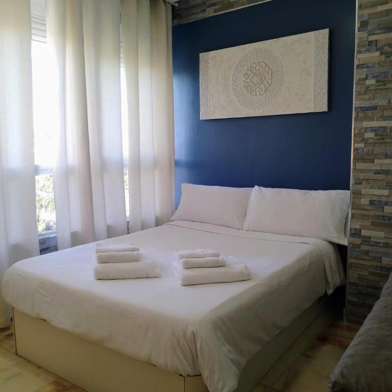 Studio with views, gardens and pool - Apartamento de 1 dormitorio - 3