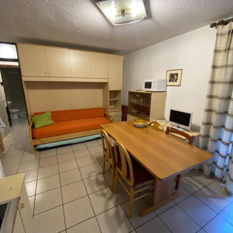 Residence Alberghiero Splendor - Apartment mit 2 Schlafzimmern und Balkon - 4