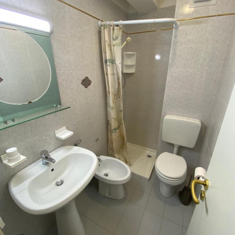 Residence Alberghiero Splendor - Apartment mit 2 Schlafzimmern und Balkon - 10