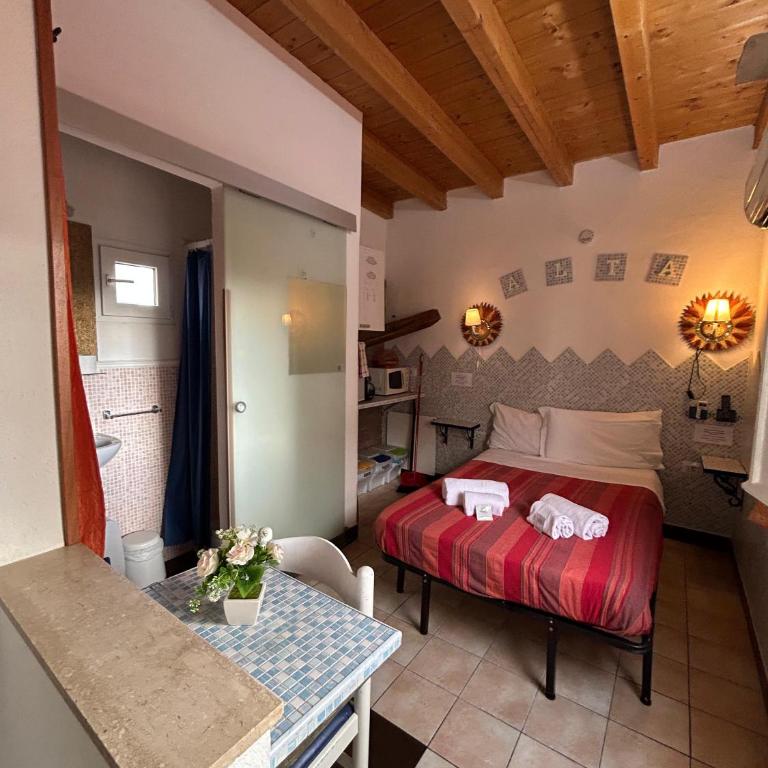 Villa Arazurrina - Camera Matrimoniale con Bagno Privato - 15