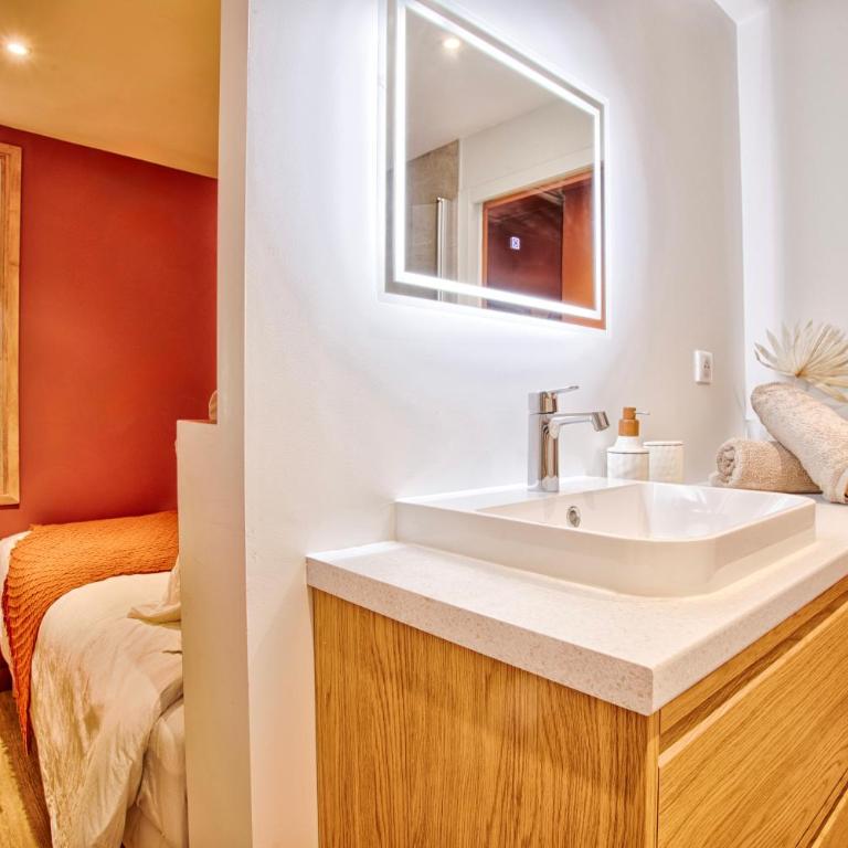 Le Saint-Sauveur - Chaleureux 2 pièces - Vidéoprojecteur - Appartamento con 1 Camera da Letto - 17