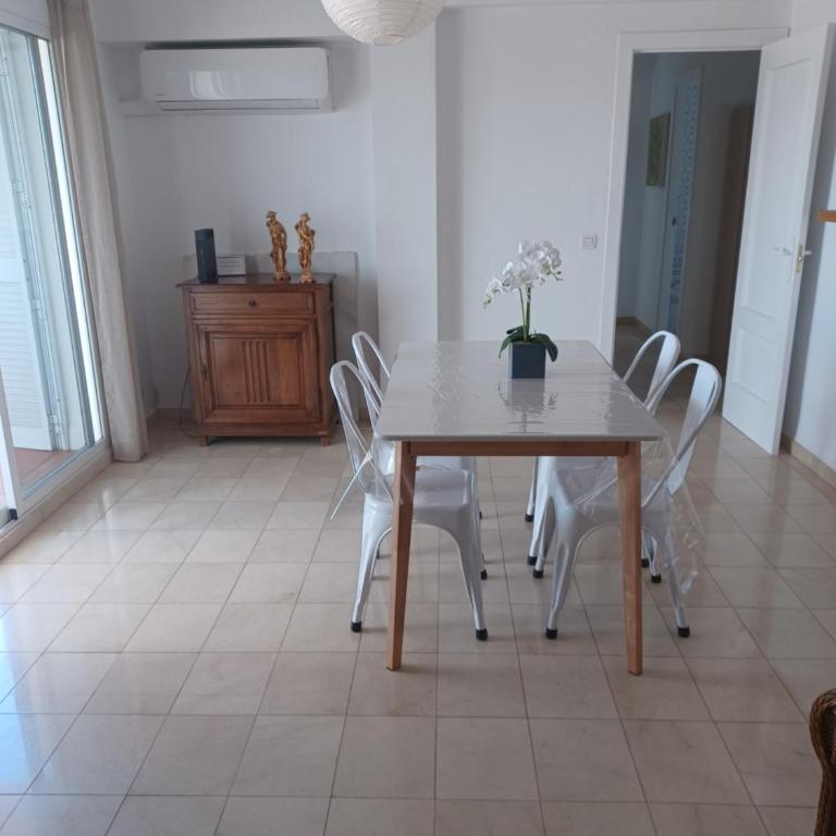 Ático en Estepona, Malaga - Apartamento de 2 dormitorios - 13