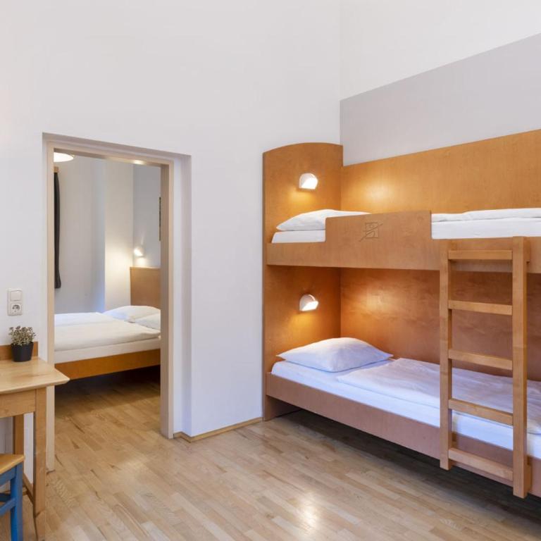 JUFA Hotel Bruck an der Mur - im Weitental - Self Check-in - Familienzimmer - 2