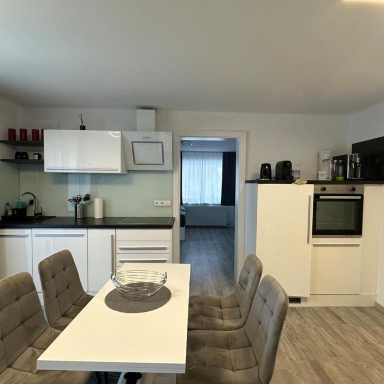 Ferienwohnung in den Alpen - Apartment mit 1 Schlafzimmer und Balkon - 2