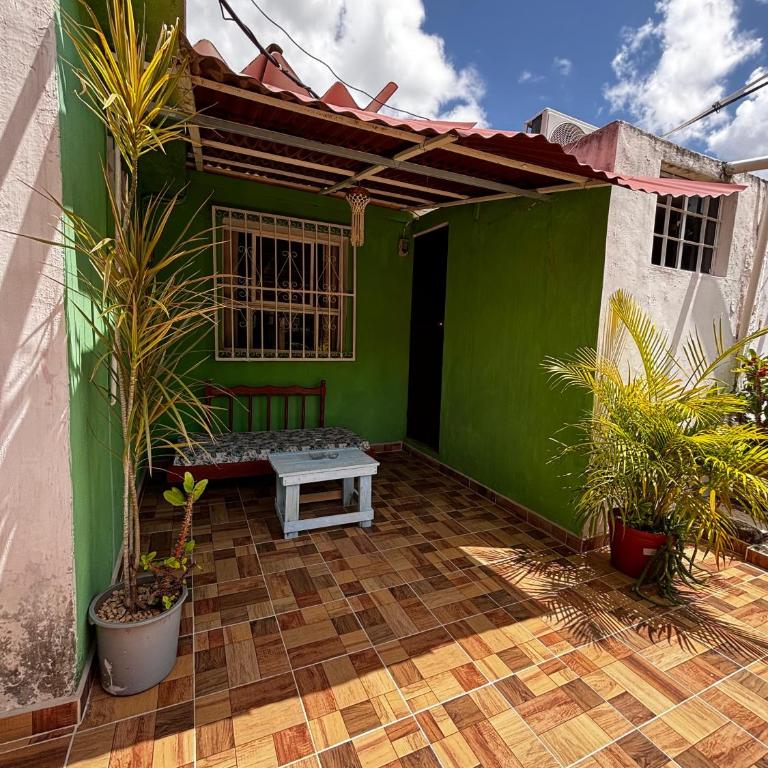 Casona del Negro Aguilar - Habitación Familiar con balcón - 8